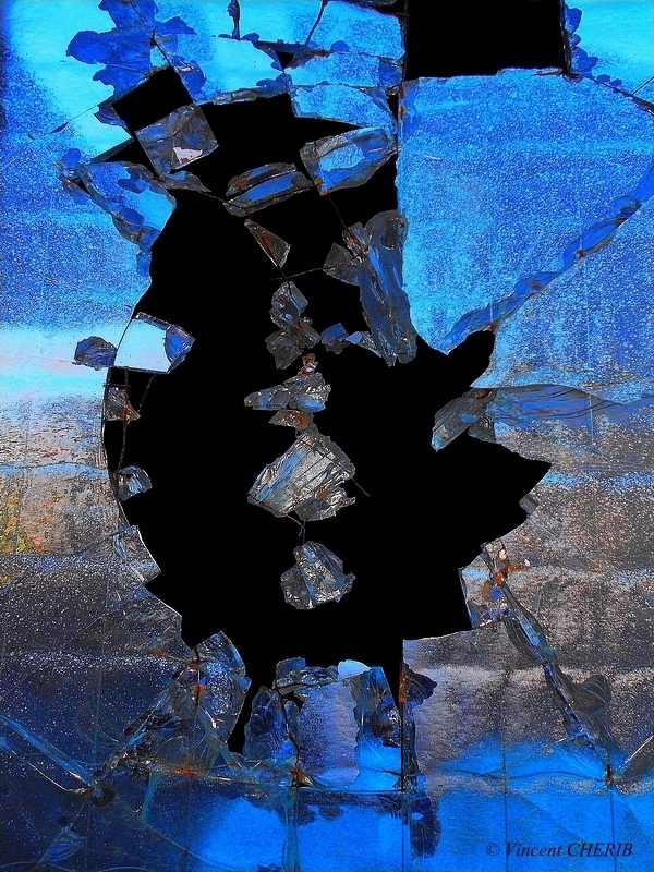 2019-04/1555193633_unx-104