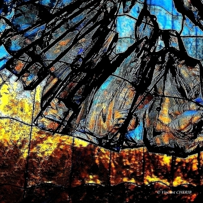 2022-07/unx-147-carree-signee