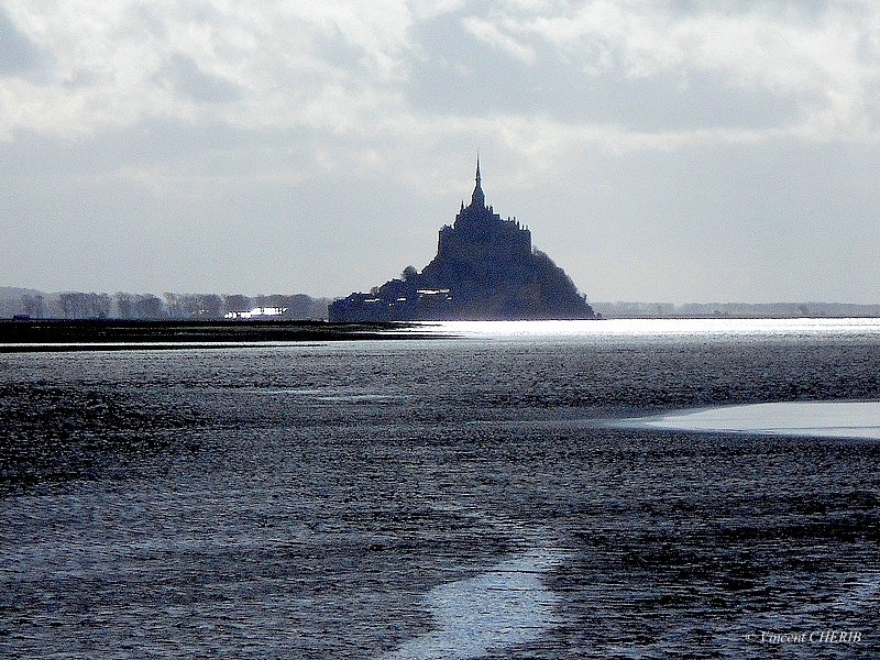 2025-11/5c-vincent-cherib